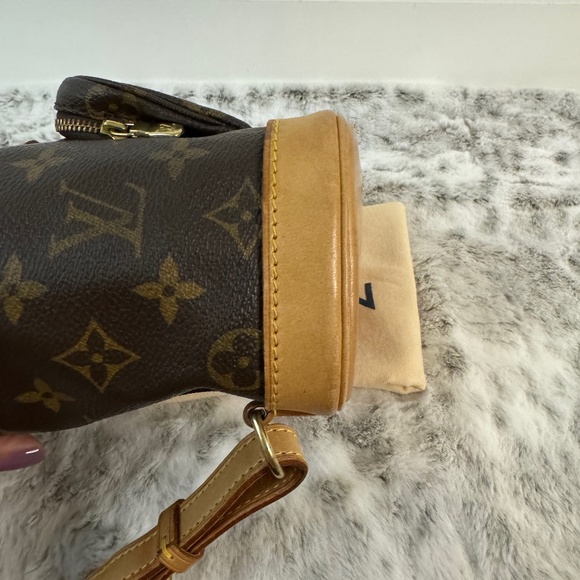 Louis Vuitton Montsouris Monogram PM Mini Backpack – P0002 - Picture 11 of 17